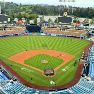dodger-stadium-tour