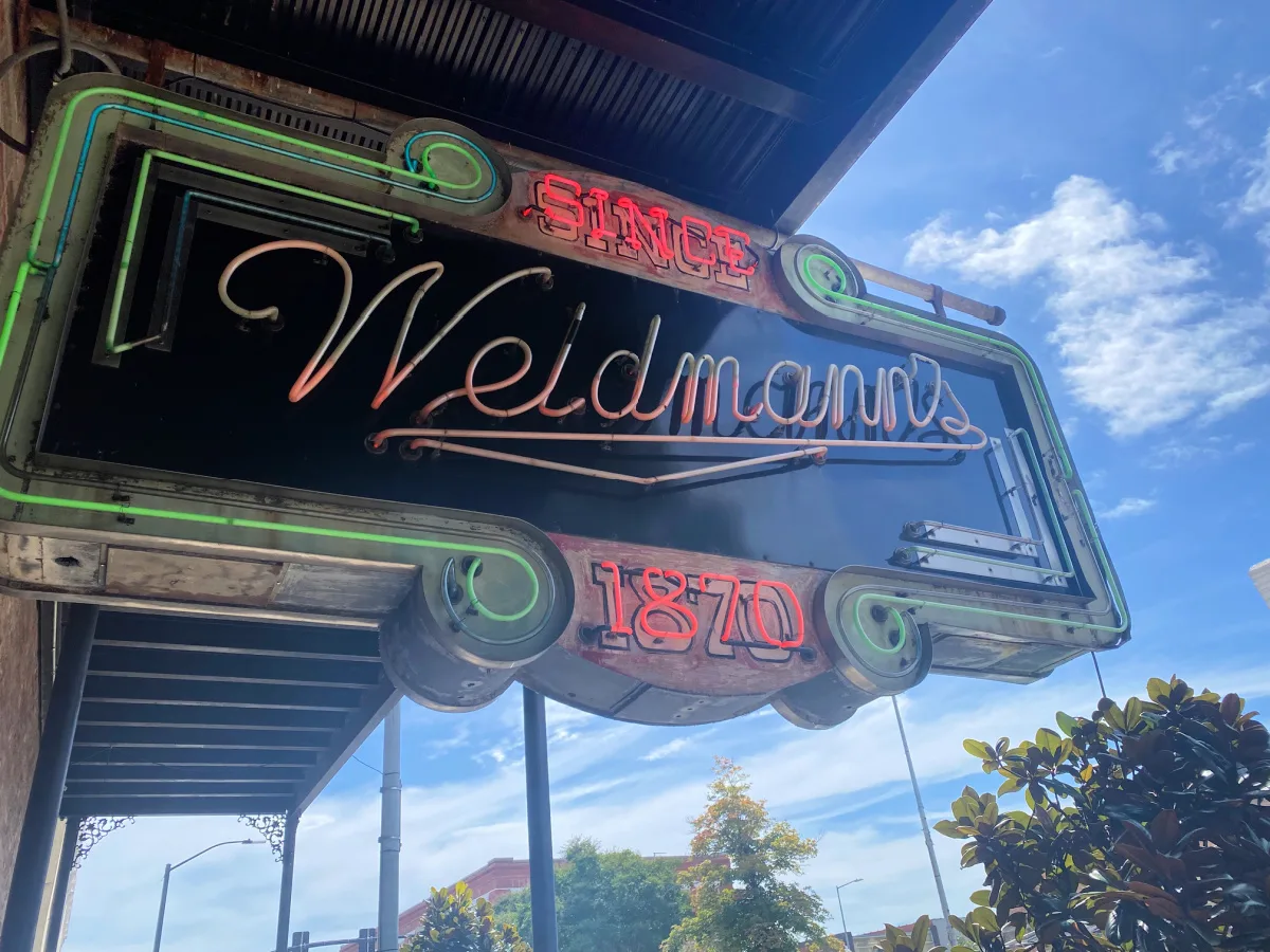 weidmanns-restaurant-sign