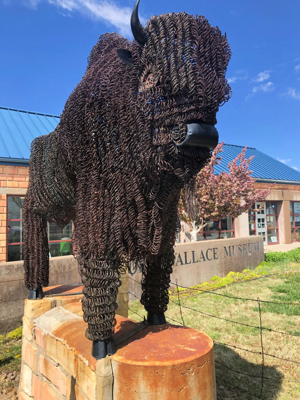 fort-wallace-museum-bison-sculpture