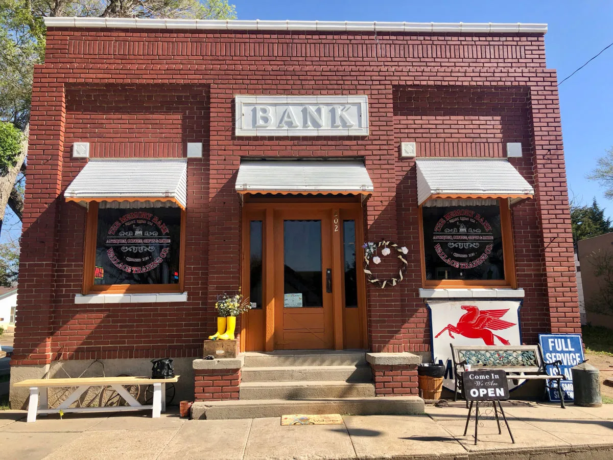 memory-bank-antiques