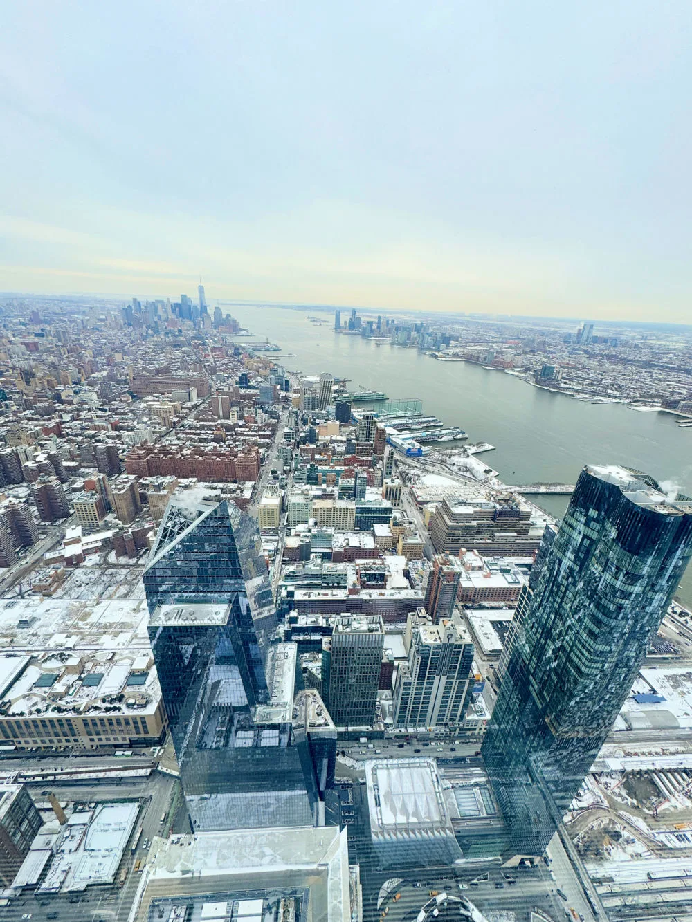 manhattan-view-from-the-edge