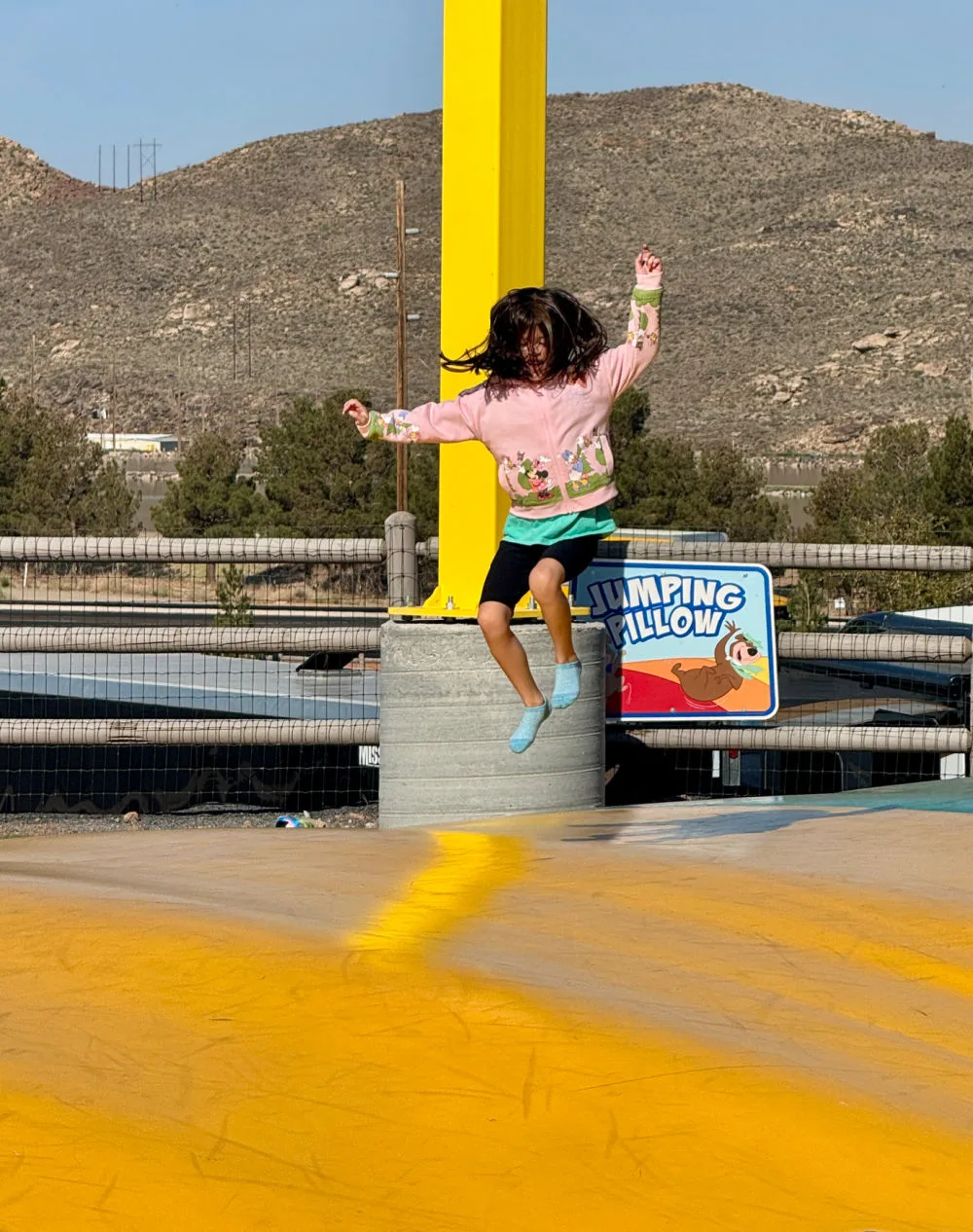 jumping-pillow-jellystone