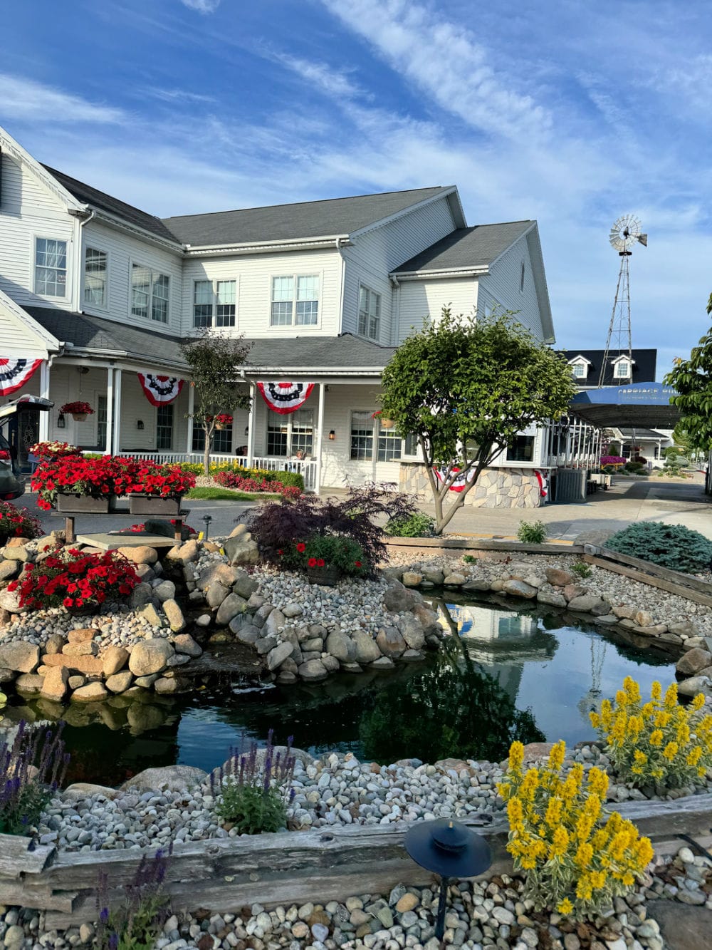 townsizing-in-shipshewana-indianas-amish-country