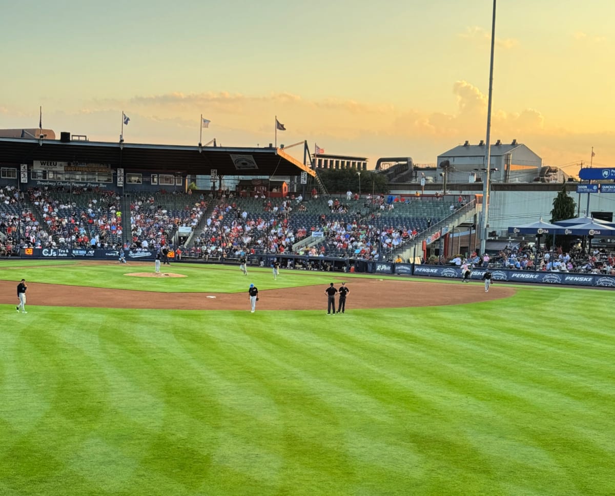 fighting-phils-baseball