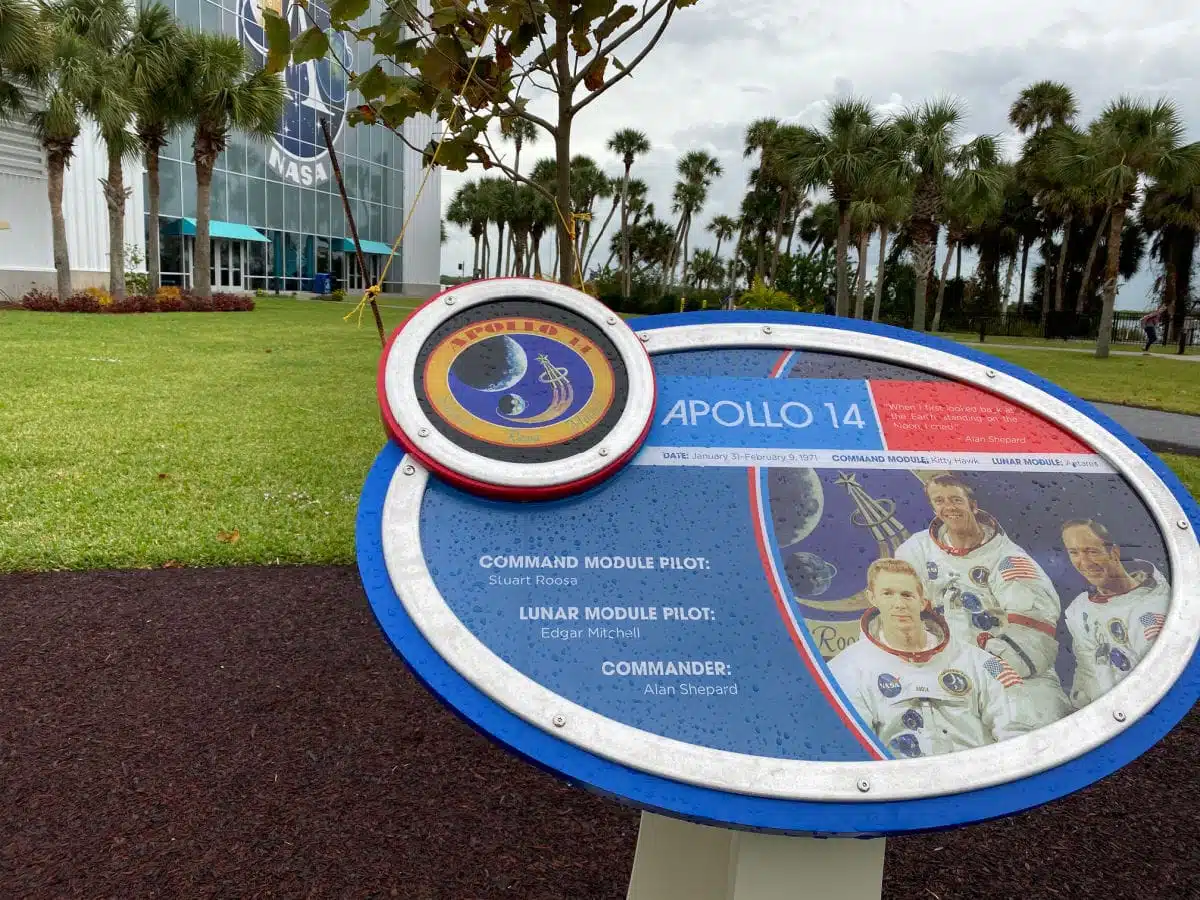 apollo-14-exhibit-kennedy-space