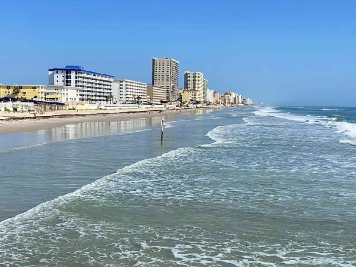 daytona-beach-shoreline