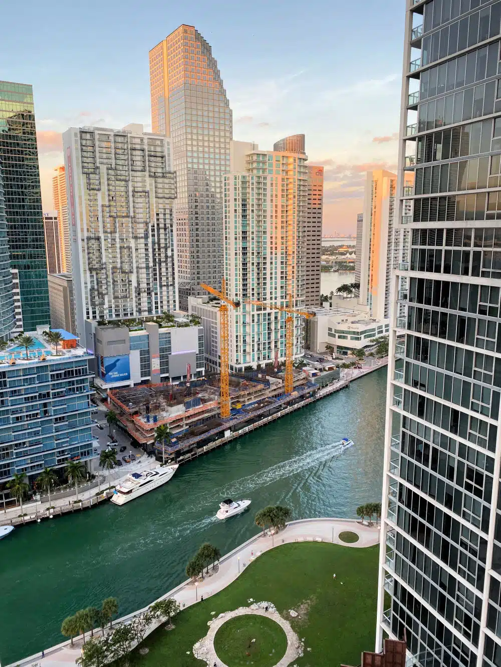 miami-financial-district-high-rises