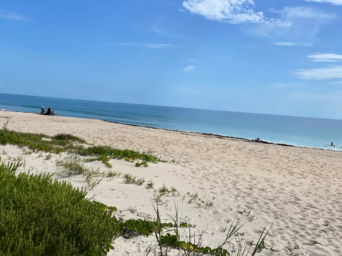 vero-beach-blue-skies