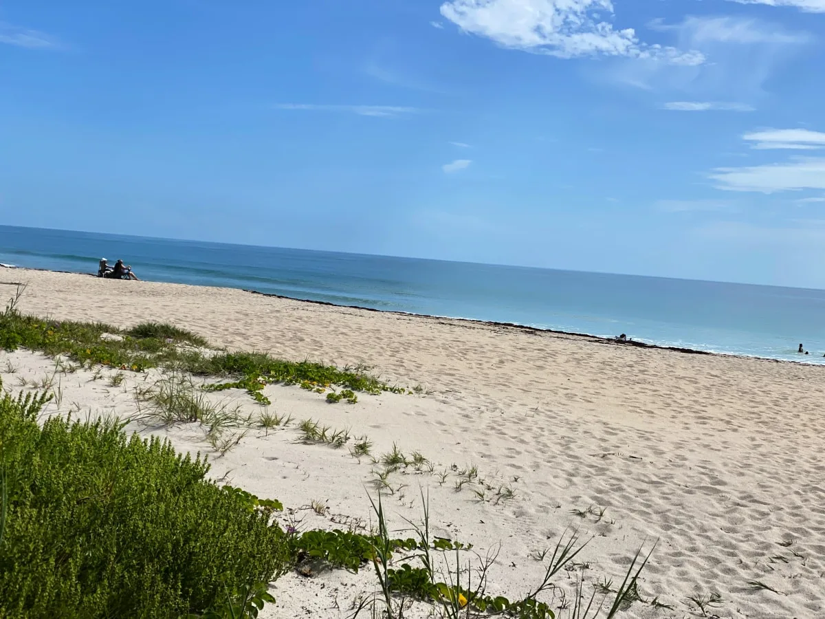 vero-beach-blue-skies