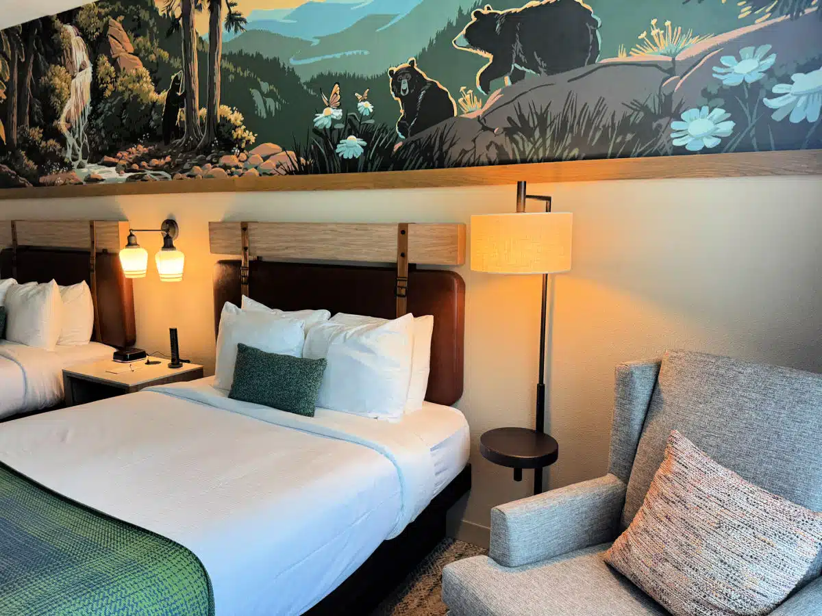 heartsong-lodge-hotel-room